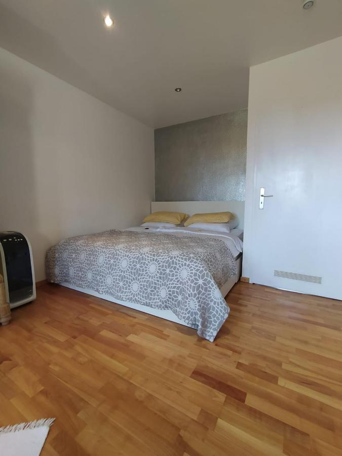 Gl Single Town Apartment Wiesbaden Esterno foto